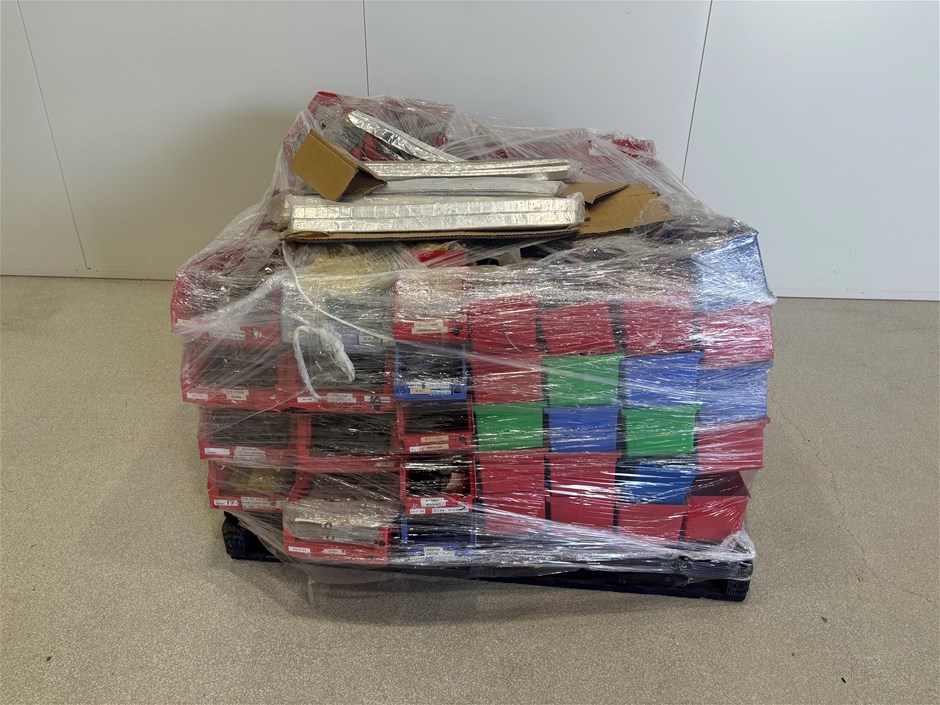 <p>Pallet of Miscellaneous Welding Equipment </p>