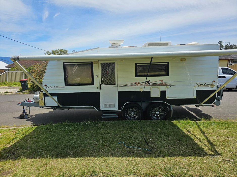 2011 Roadstar Safari Tamer Caravan 
