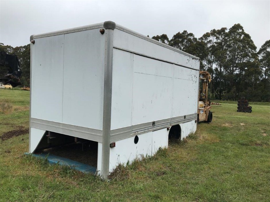 Steel Clad Pantech Body