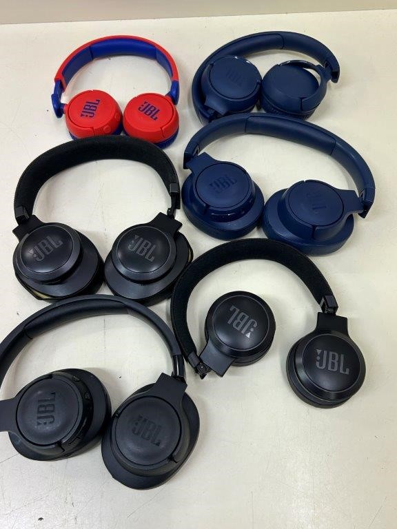 6 x JBL Wireless Headphones