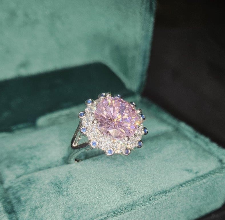 0.5ct GRA Moissanite Pink Brilliant Cut Ring (s925/Italy)