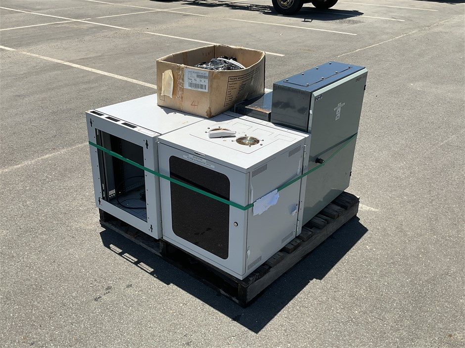 <p>Electrical Circuit Board Cases</p>