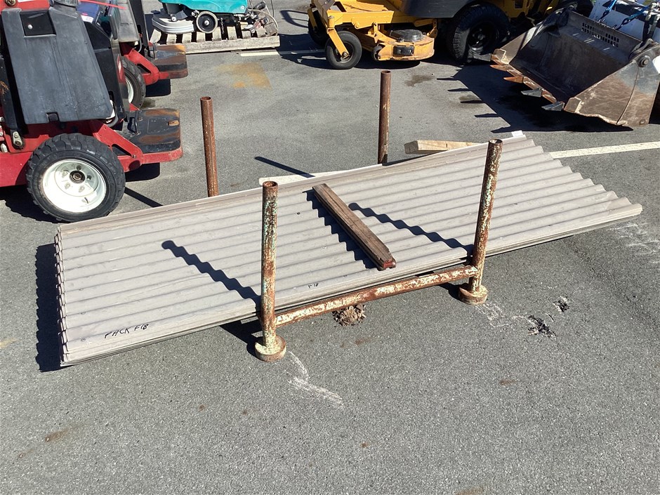 <p>Fence Sheets Colour Jasper x 23 F18</p>