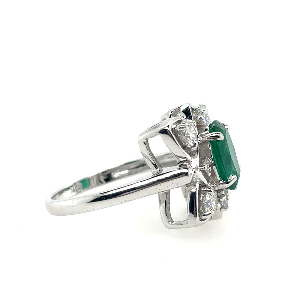 1.52ct Zambian Emerald & Dia. 0.88ct Eight Stones F-G/VS Ring 18K