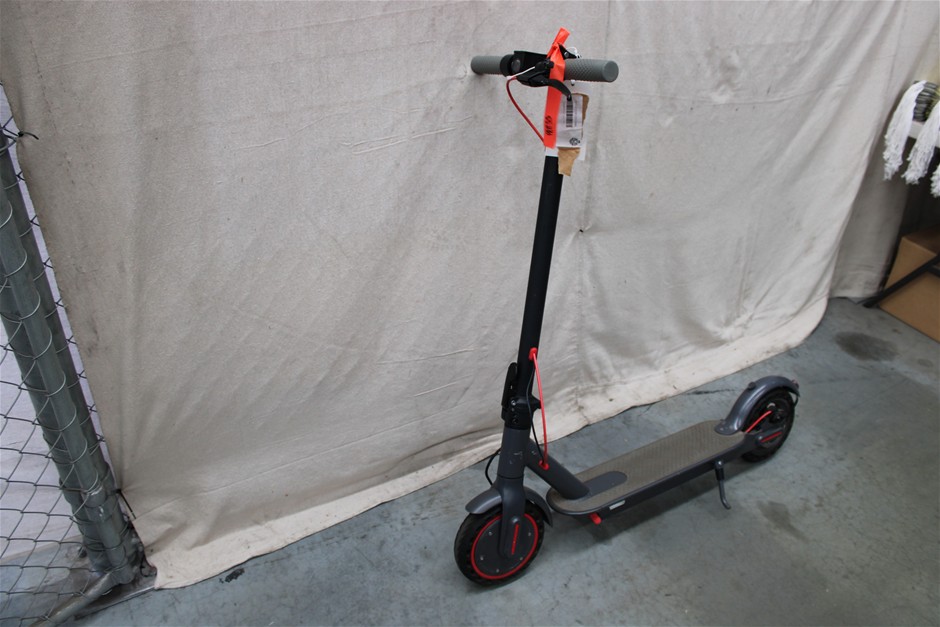 Lenoxx Grey/Red E-Scooter