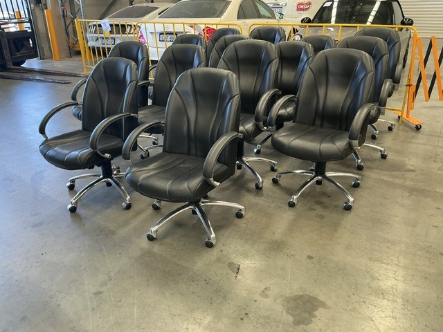 14 x Office Chairs of Varying Condition