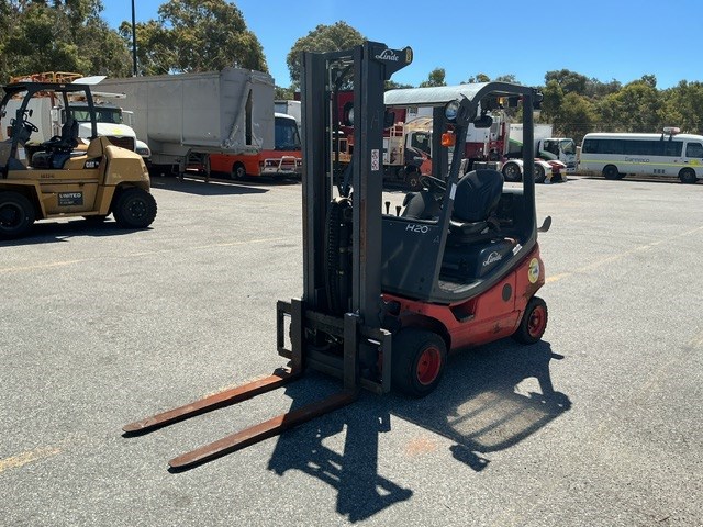 Linde H20 Counterbalance Forklift