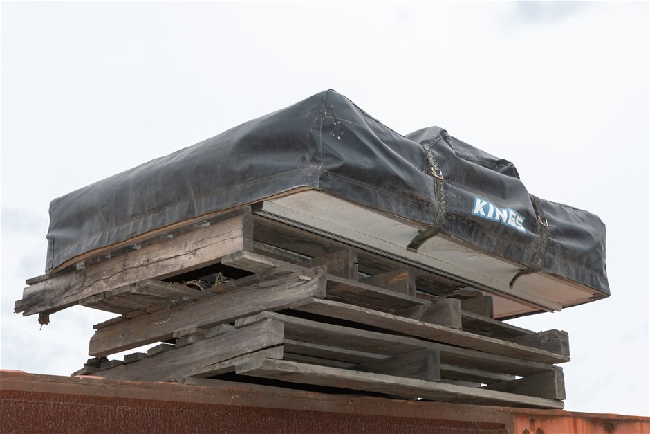 Kings Roof Mount Tent