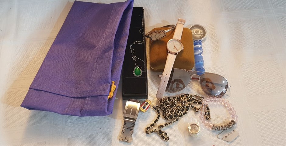 Misc. Jewelries in Pouch.Others