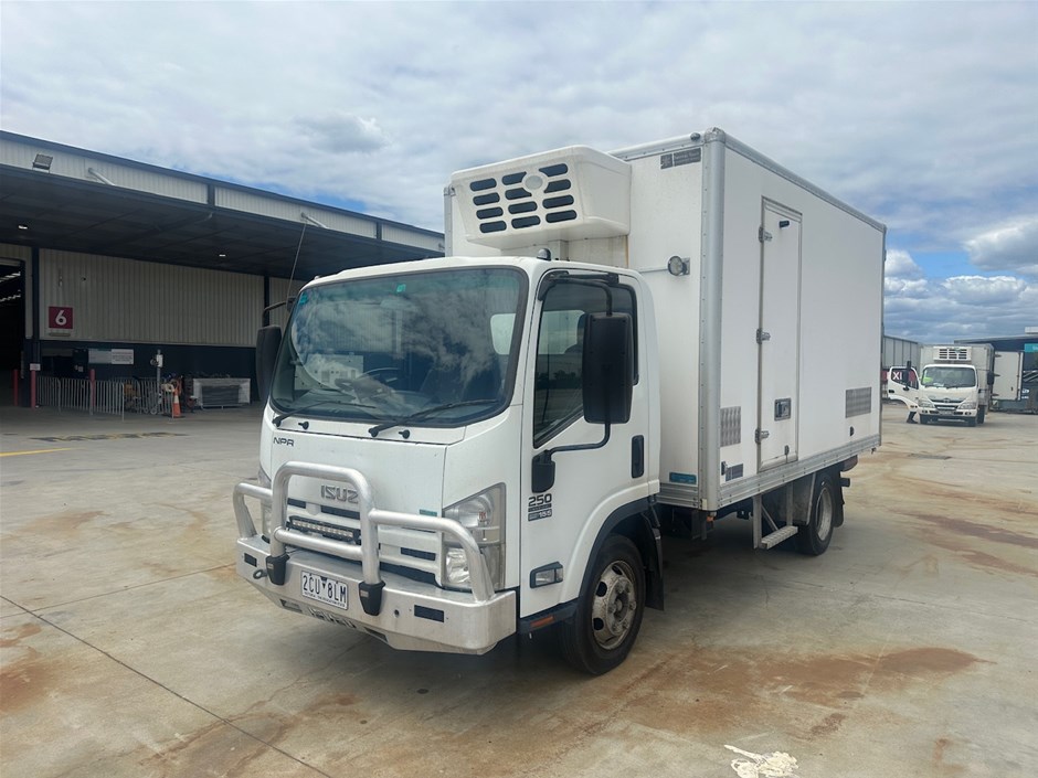 2013 Isuzu NPR 4 x 2 Refrigerated Body Truck