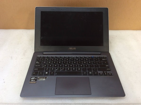 ASUS TAICHI21 Laptop I7-3517U 4GBRAM/128GB
