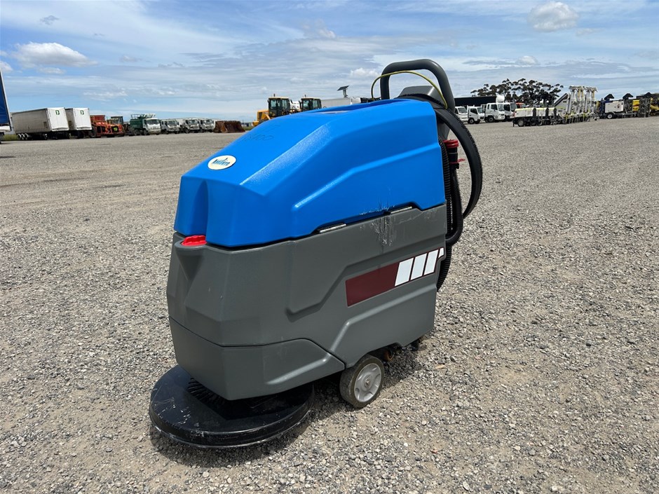 <p>Anruto Walk Behind Scrubber </p>