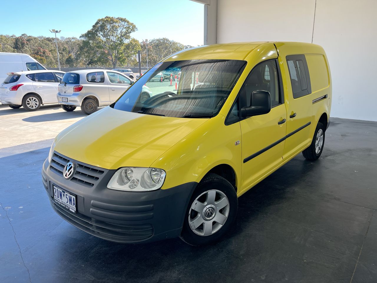 Volkswagen Caddy 1.9 TDI Maxi Turbo Diesel Automatic Van