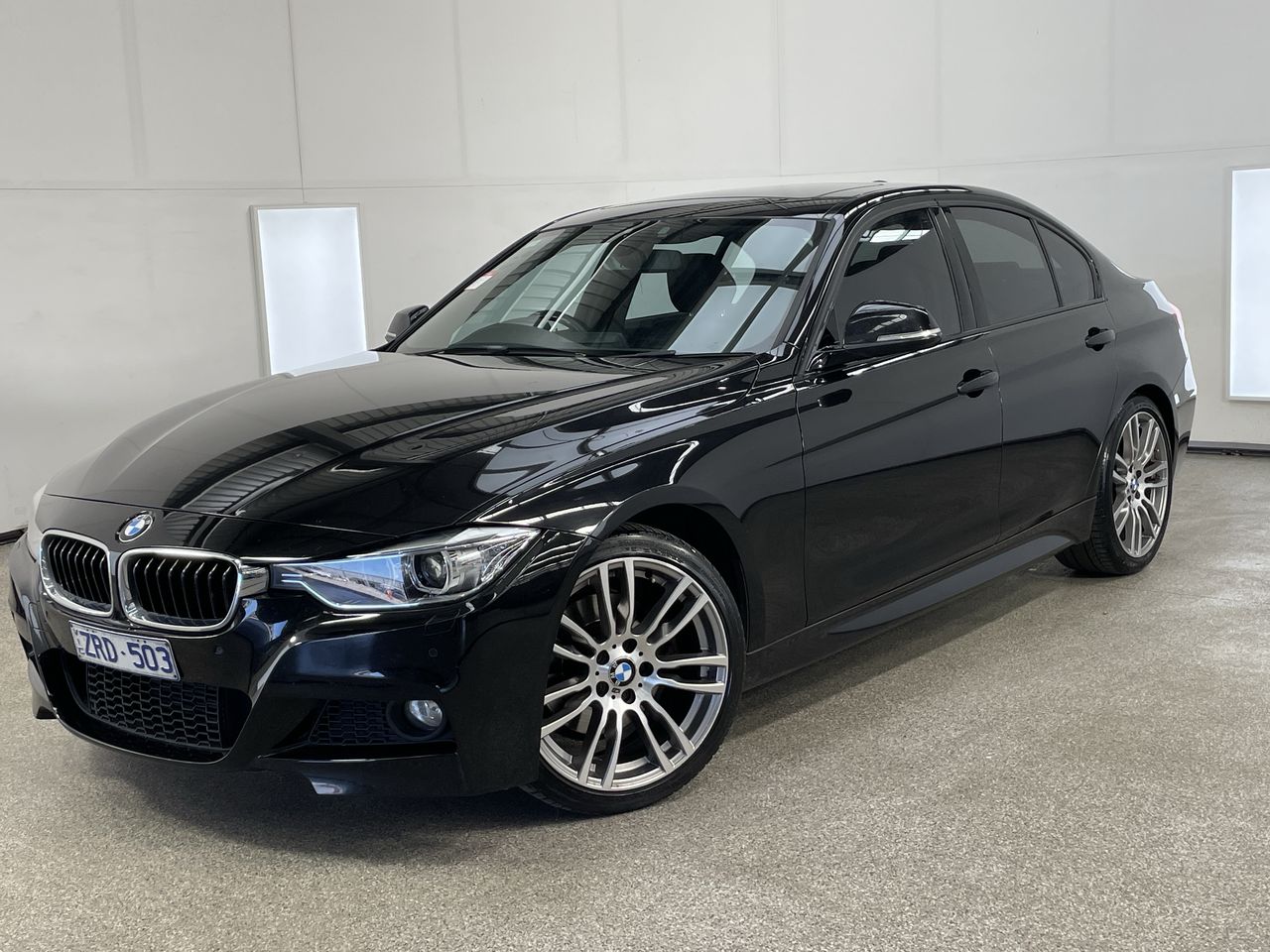 2013 BMW 3 Series 328i F30 Automatic - 8 Speed Sedan M Sport
