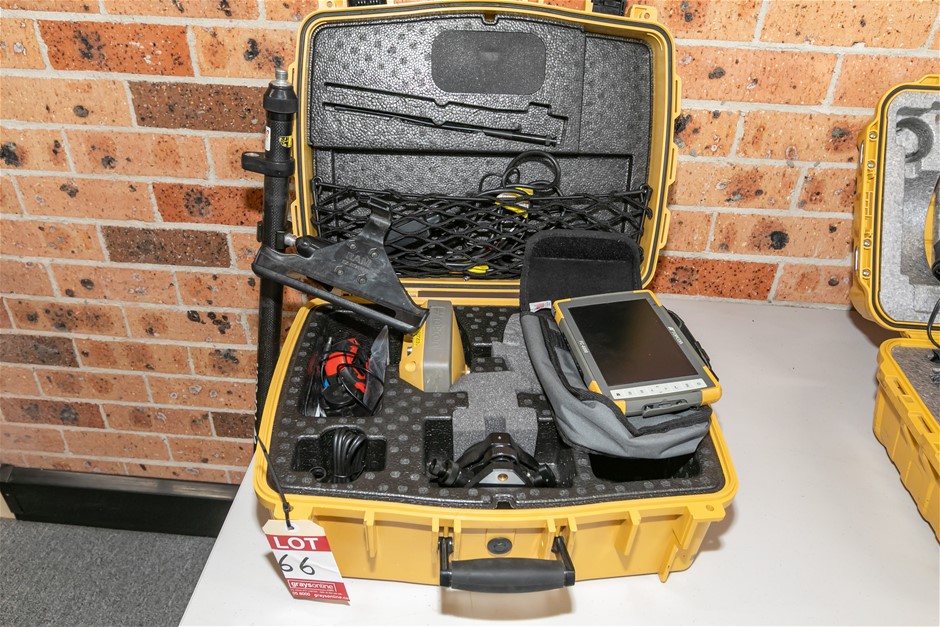 Topcon Hiper VR Surveyors GPS Rover Kit with Poly Case