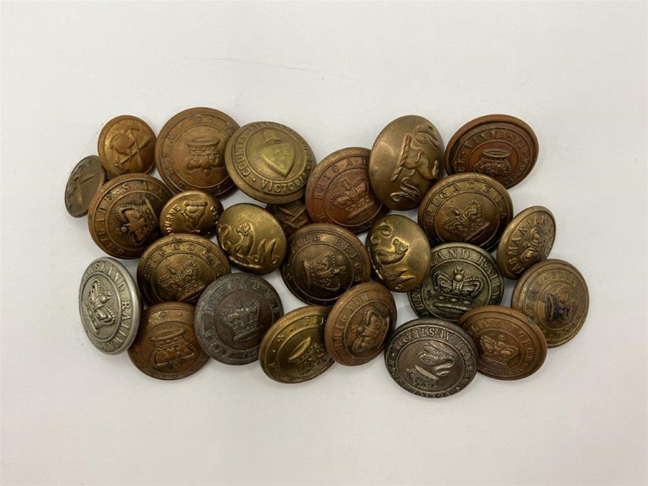 Approx. x 25 Asstd AU Military Buttons  S.A,VIC, QLD & TAS pre1901