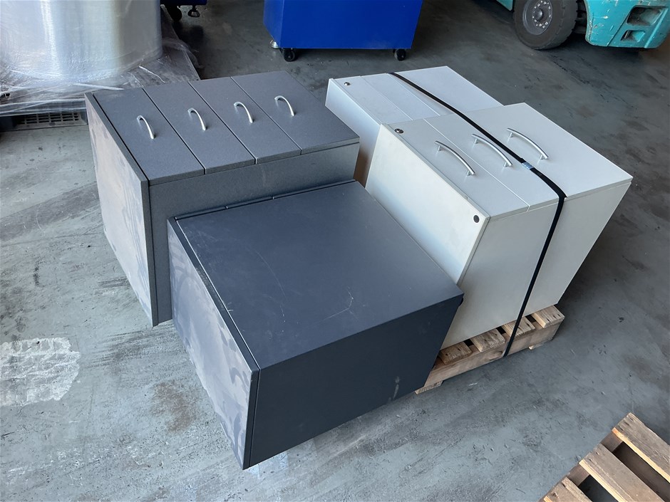 Wheeled Filing Cabinets