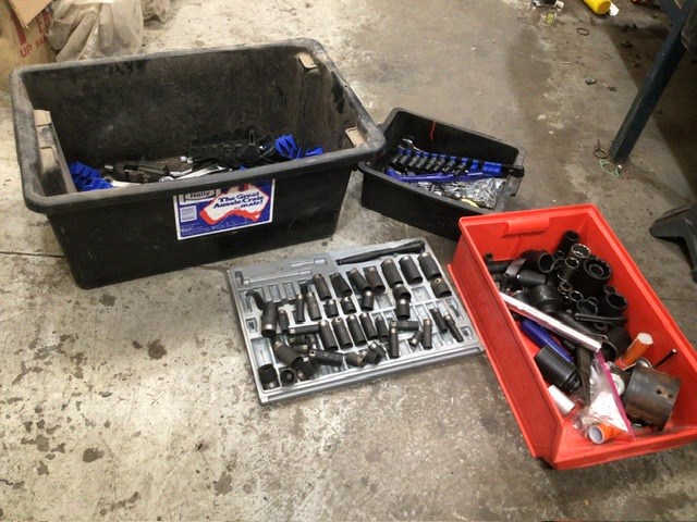<p>Qty of Assorted Sockets & Spanners</p>
