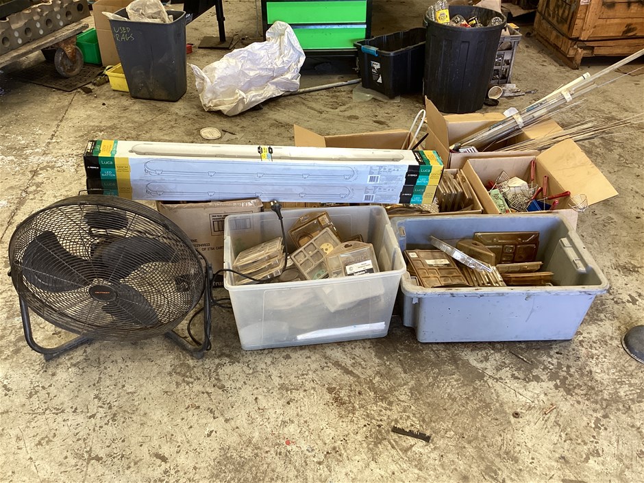 <p>Yuunatsu Turbo Repair Kits, Auto Globes And More</p>