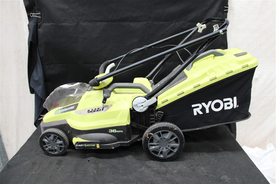 Ryobi Easy Edge 36cm Lawn Mower