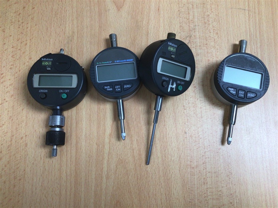 <p>Qty of Assorted Digital Measuring Gauges x 4 </p>