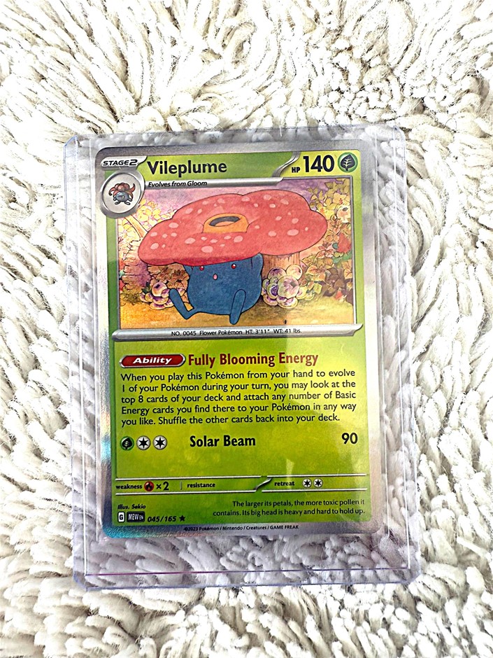 Vileplume Rare Holo English 045/165