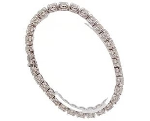 18.55ct Thirty One Stones Round Dia. Tennis Bracelet 18K White Gold