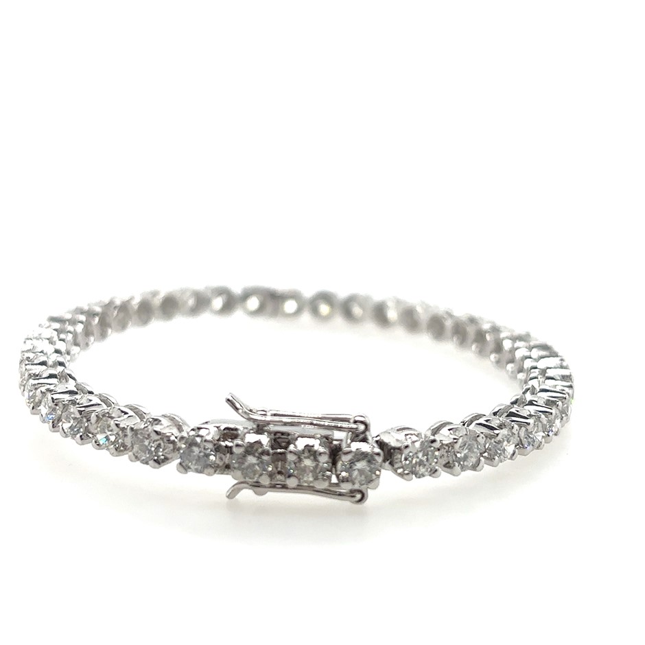 5.90ct Forty Stones Round Dia. G/VS Bangle  18K White Gold