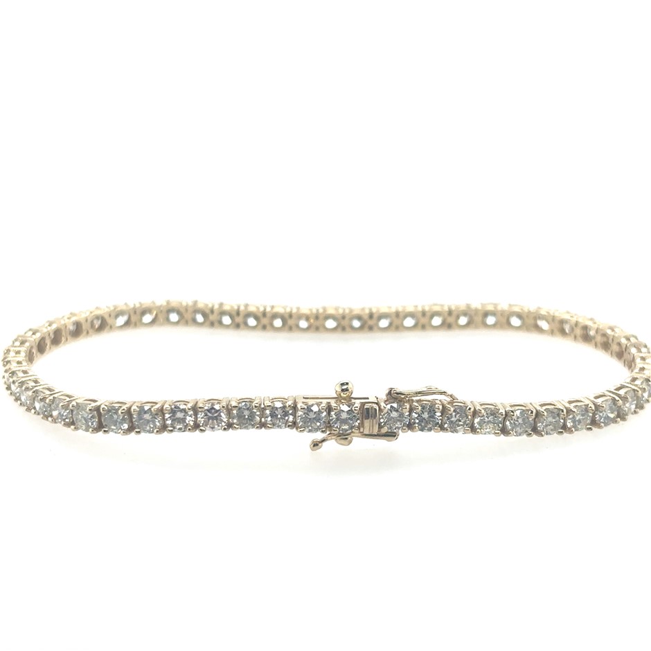 6.55ct Fifty Four Stones Round Dia. Tennis Bracelet 9K Yellow Gold