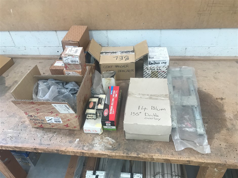 Large Quantity of Assorted Fasteners