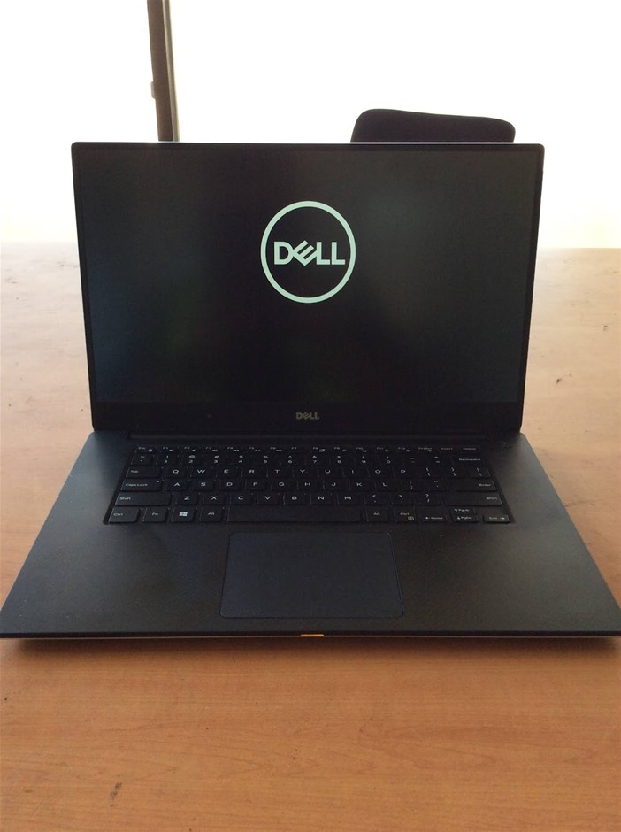 Dell Precision 5520 i7-7820 Laptop 8GBRAM Unknown HDD