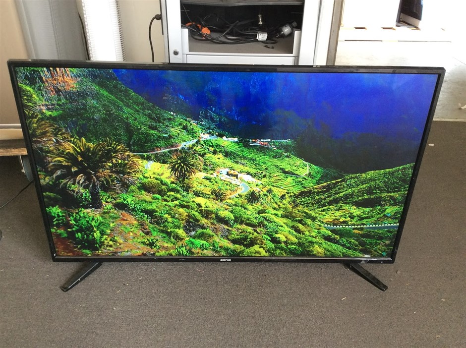 Assorted Amplifiers & Projectors - VIC 