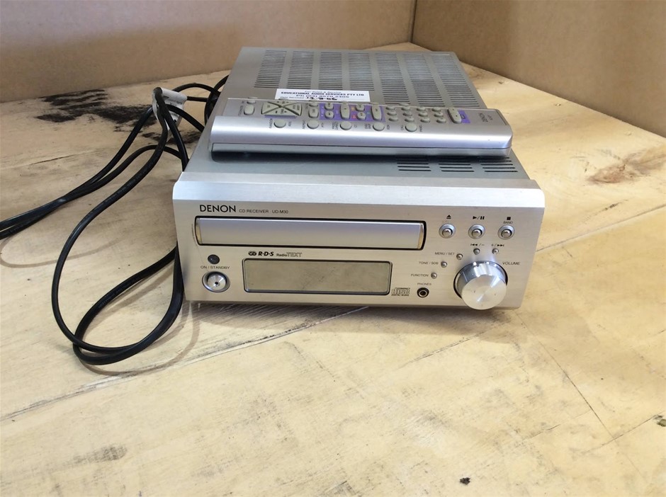 Denon UD-M30 CD Receiver + Denon RC-877 Remote Control