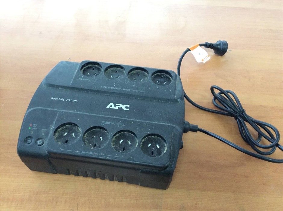 APC ES 700 Back-Uninterruptible Power Supply