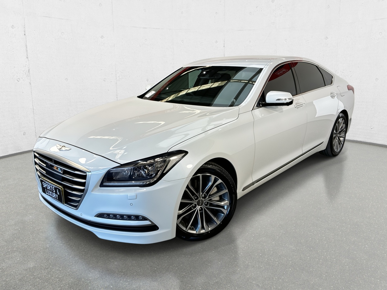2015 Hyundai Genesis SENSORY PACK DH Automatic - 8 Speed Sedan