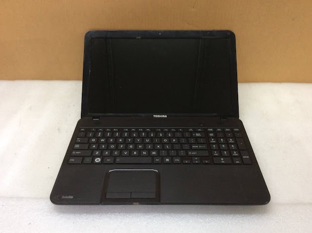 TOSHIBA SATELLITE C850 Laptop I5-2450M 4GBRAM/160GB Black