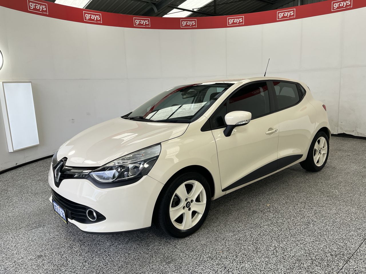 2015 Renault Clio Expression Automatic Hatchback