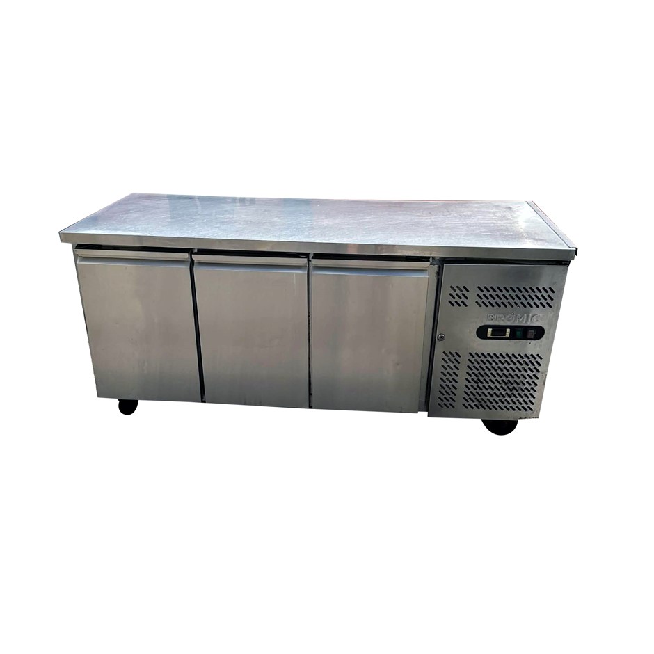 BROMIC  3 DOOR UNDER BAR FRIDGE
