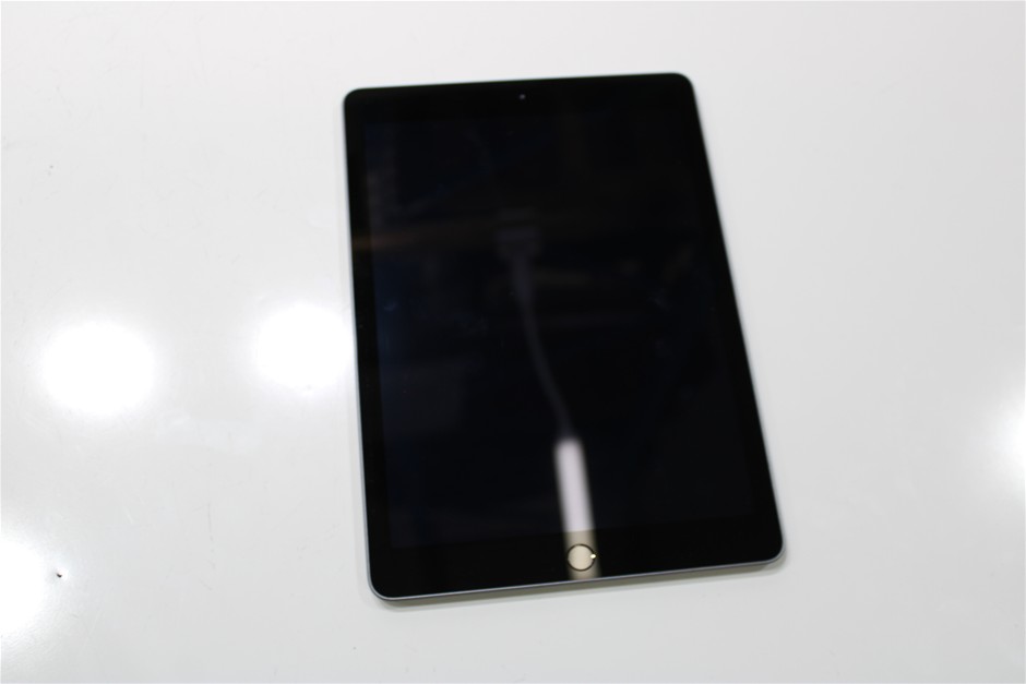 APPLE IPAD 5TH GEN A1822