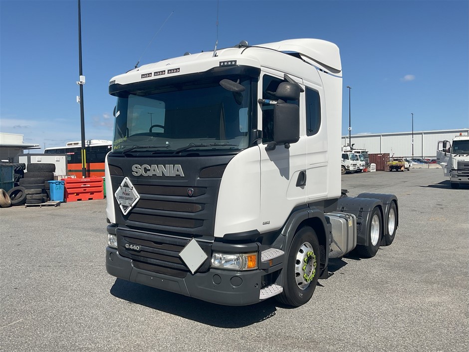 2015 Scania  G440 6 x 4 Prime Mover Truck