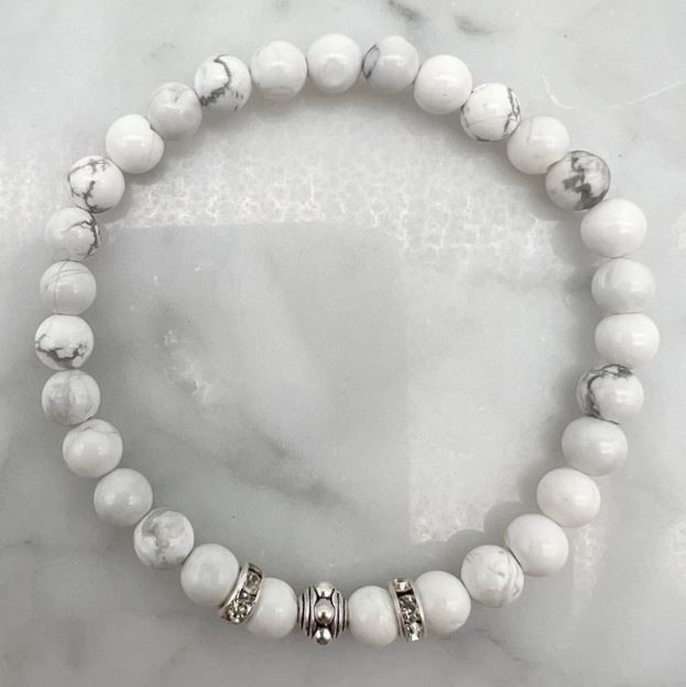 6mm Howlite & Rhinestone Stretch Beaded Bracelet