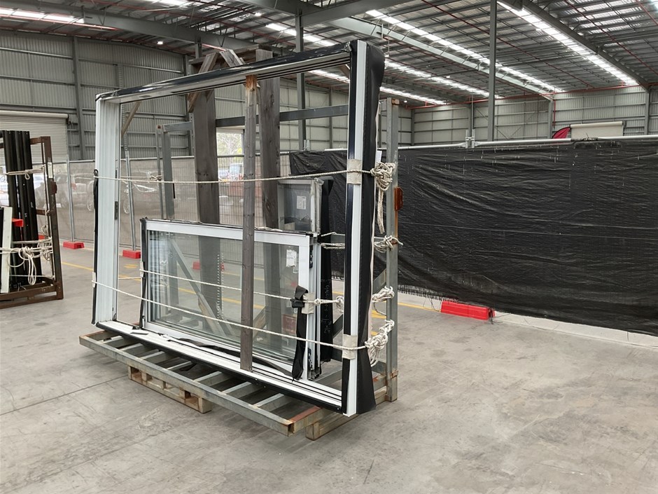 <p>Assorted Alloy Door Frames and 3 x Panels</p>