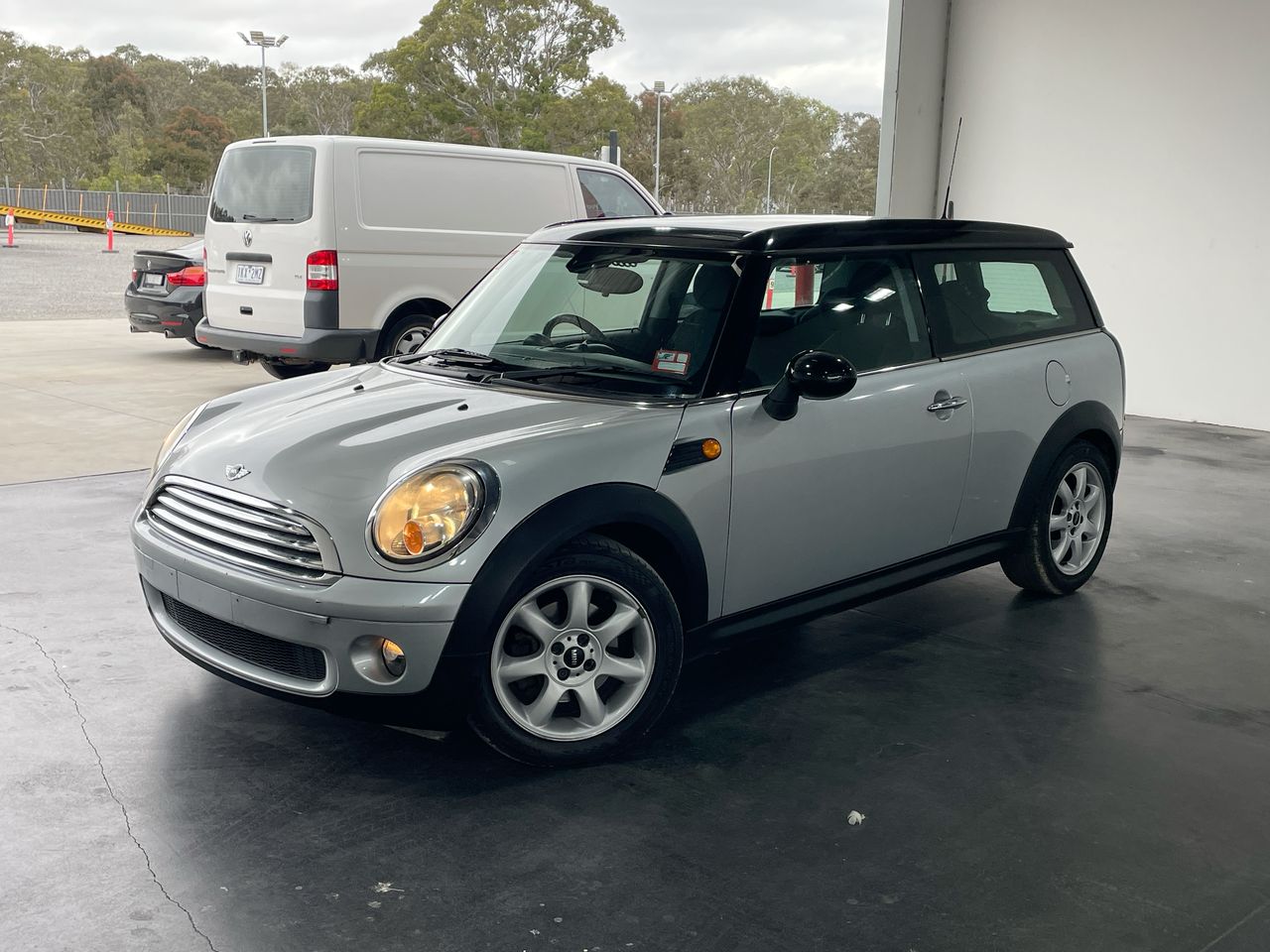 2009 Mini Cooper Clubman R55 Automatic Hatchback Auction (0001-21060612 ...