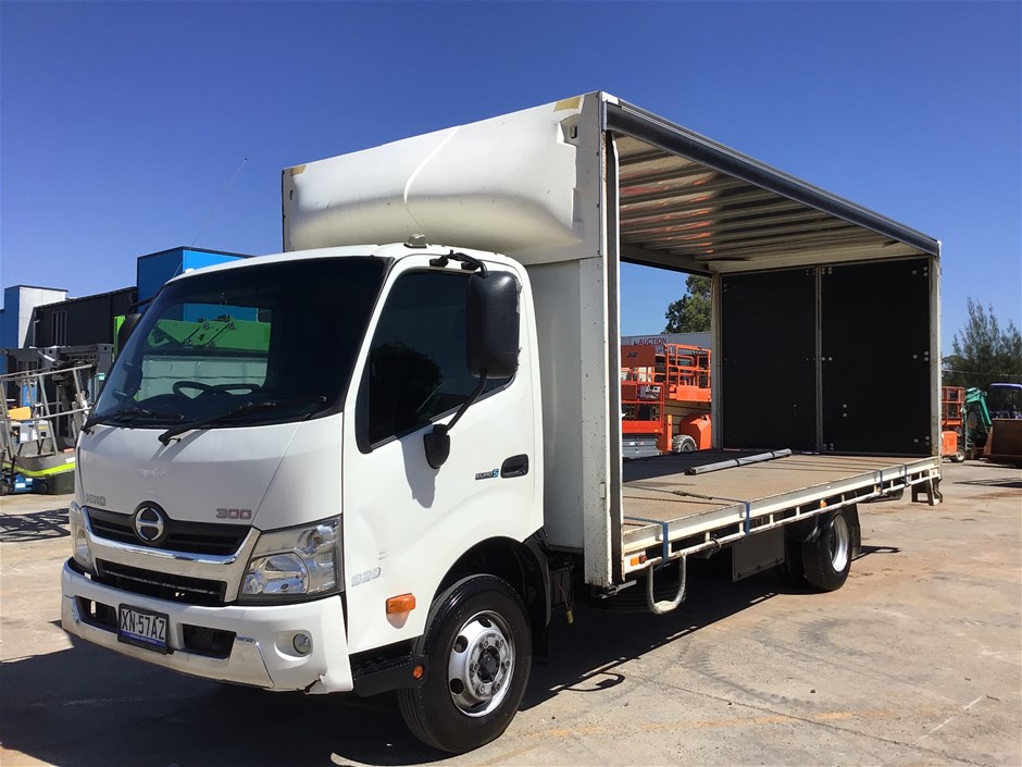 2018 Hino 300 4 x 2 Tray Body Truck