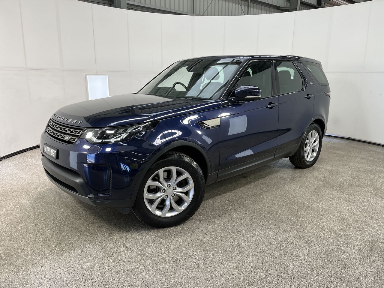 2017 Land Rover Discovery 3.0 TDV6 SE SERIES 5 T/D Auto - 8 Speed 7 Seats