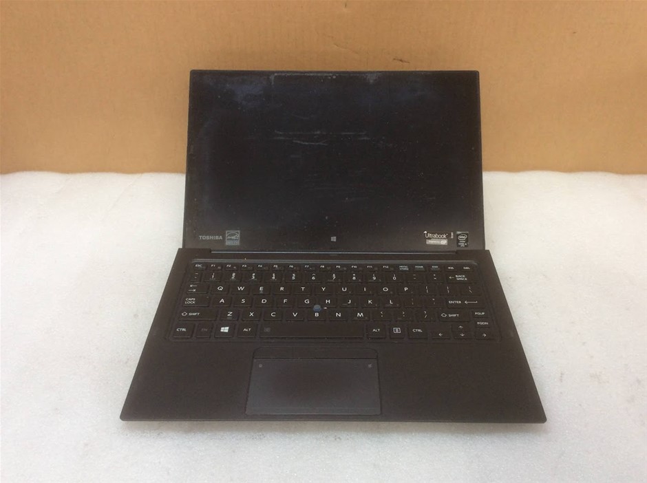 TOSHIBA PORTEGE Z20T-B Laptop M-5Y71 8GBRAM/128GB Black