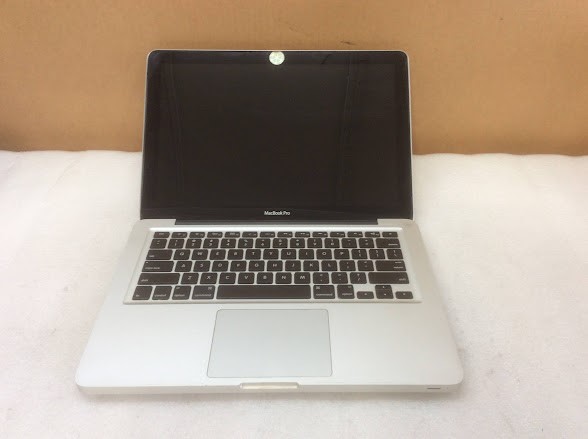 APPLE MacBook Pro Core 2 Duo 2.4 13" 4GBRAM/250GB