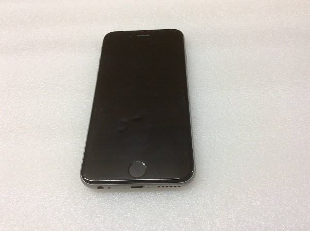 Apple iPhone 6 (A1586) Phone 64GB