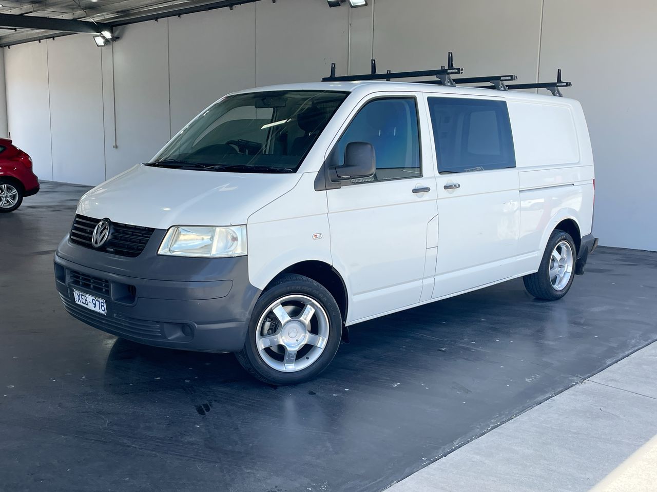 Volkswagen Transporter LWB 2.5 TDI 128kW T5 Turbo Diesel Automatic Van