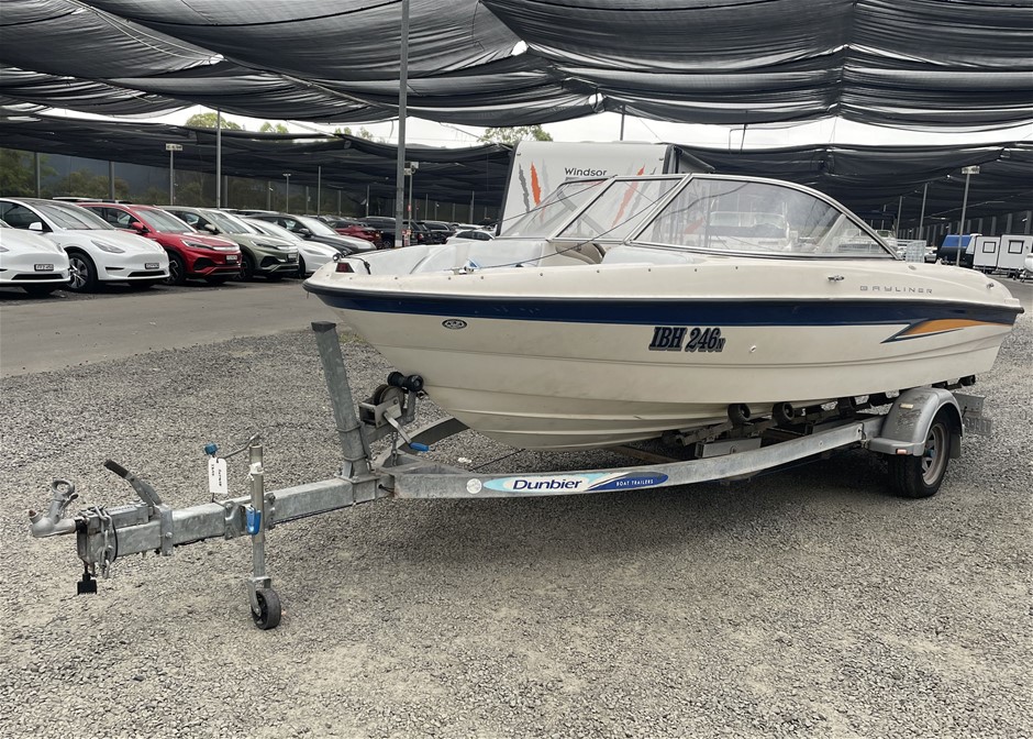 2004 Bayliner 185